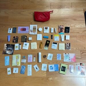 50 Sephora Samples & Travel Bag